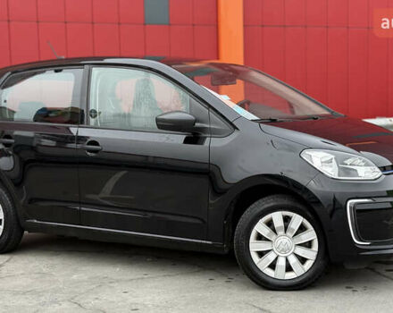 Черный Фольксваген e-up, объемом двигателя 0 л и пробегом 48 тыс. км за 10500 $, фото 9 на Automoto.ua