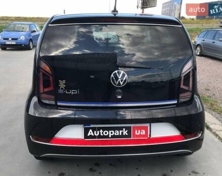 Черный Фольксваген e-up, объемом двигателя 0 л и пробегом 54 тыс. км за 10940 $, фото 12 на Automoto.ua