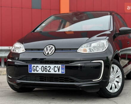 Черный Фольксваген e-up, объемом двигателя 0 л и пробегом 48 тыс. км за 10500 $, фото 1 на Automoto.ua