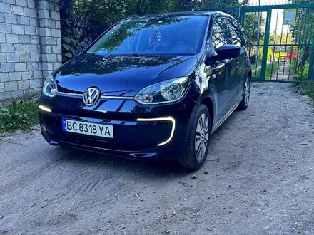 Фольксваген e-up 2013 у Львові на Automoto.ua Чорний Фольксваген e-up, об'ємом двигуна 0 л та пробігом 75 тис. км за 5900 $, фото 1 на Automoto.ua