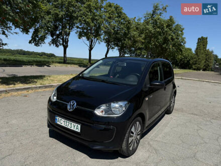 Фольксваген e-up 2014 в Владимир-Волынский на Automoto.ua Черный Фольксваген e-up, объемом двигателя 0 л и пробегом 153 тыс. км за 6200 $, фото 1 на Automoto.ua