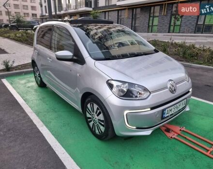 Серый Фольксваген e-up, объемом двигателя 0 л и пробегом 99 тыс. км за 6450 $, фото 23 на Automoto.ua