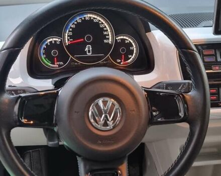 Серый Фольксваген e-up, объемом двигателя 0 л и пробегом 99 тыс. км за 6450 $, фото 4 на Automoto.ua