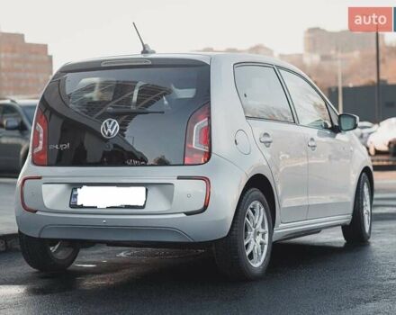 Серый Фольксваген e-up, объемом двигателя 0 л и пробегом 64 тыс. км за 7400 $, фото 8 на Automoto.ua