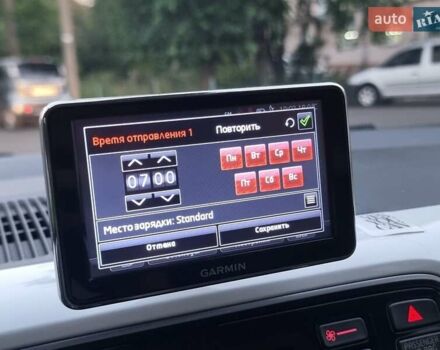 Серый Фольксваген e-up, объемом двигателя 0 л и пробегом 99 тыс. км за 6450 $, фото 22 на Automoto.ua