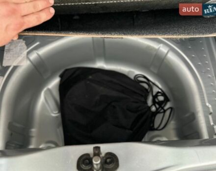 Сірий Фольксваген e-up, об'ємом двигуна 0 л та пробігом 148 тис. км за 6500 $, фото 13 на Automoto.ua