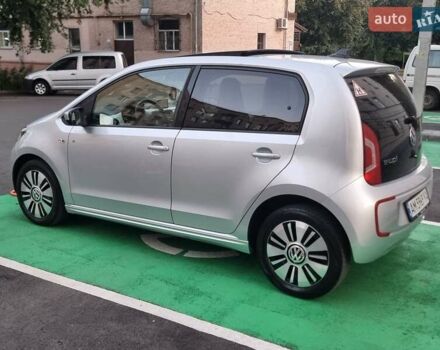 Серый Фольксваген e-up, объемом двигателя 0 л и пробегом 99 тыс. км за 6450 $, фото 3 на Automoto.ua