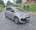 Серый Фольксваген e-up, объемом двигателя 0 л и пробегом 48 тыс. км за 7400 $, фото 3 на Automoto.ua
