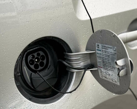 Сірий Фольксваген e-up, об'ємом двигуна 0 л та пробігом 93 тис. км за 4999 $, фото 13 на Automoto.ua