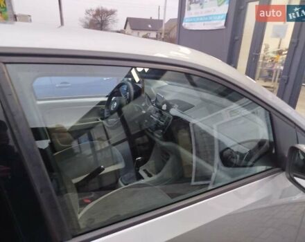 Серый Фольксваген e-up, объемом двигателя 0 л и пробегом 145 тыс. км за 6500 $, фото 2 на Automoto.ua