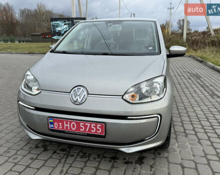 Серый Фольксваген e-up, объемом двигателя 0 л и пробегом 90 тыс. км за 6499 $, фото 1 на Automoto.ua