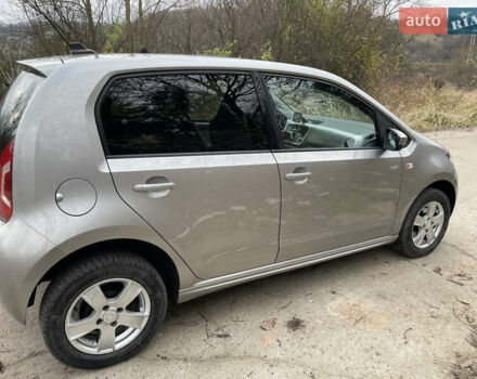 Серый Фольксваген e-up, объемом двигателя 0 л и пробегом 115 тыс. км за 5600 $, фото 6 на Automoto.ua