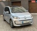 Серый Фольксваген e-up, объемом двигателя 0 л и пробегом 89 тыс. км за 6400 $, фото 1 на Automoto.ua