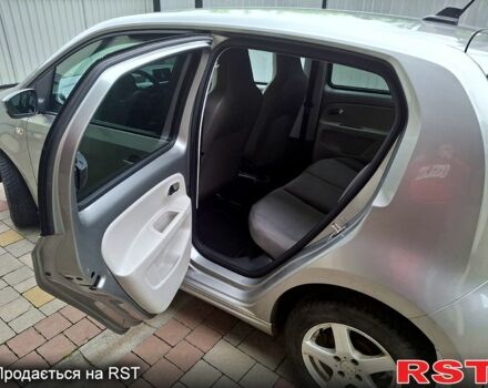 Серый Фольксваген e-up, объемом двигателя 0.11 л и пробегом 120 тыс. км за 5700 $, фото 7 на Automoto.ua