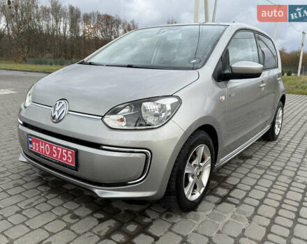 Серый Фольксваген e-up, объемом двигателя 0 л и пробегом 90 тыс. км за 6499 $, фото 6 на Automoto.ua