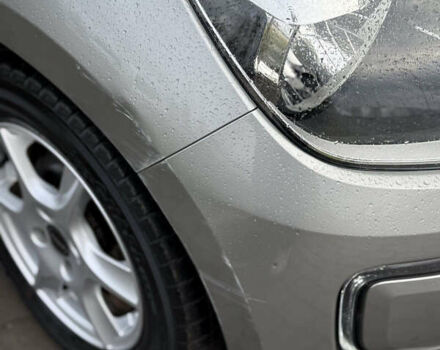 Сірий Фольксваген e-up, об'ємом двигуна 0 л та пробігом 93 тис. км за 4999 $, фото 7 на Automoto.ua