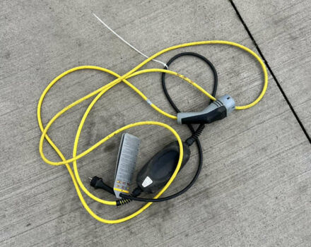 Серый Фольксваген e-up, объемом двигателя 0 л и пробегом 174 тыс. км за 5750 $, фото 30 на Automoto.ua