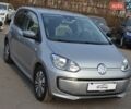 Сірий Фольксваген e-up, об'ємом двигуна 0 л та пробігом 78 тис. км за 6150 $, фото 3 на Automoto.ua