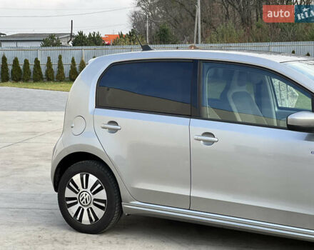 Серый Фольксваген e-up, объемом двигателя 0 л и пробегом 174 тыс. км за 5750 $, фото 11 на Automoto.ua