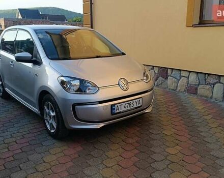 Серый Фольксваген e-up, объемом двигателя 0 л и пробегом 78 тыс. км за 6999 $, фото 6 на Automoto.ua