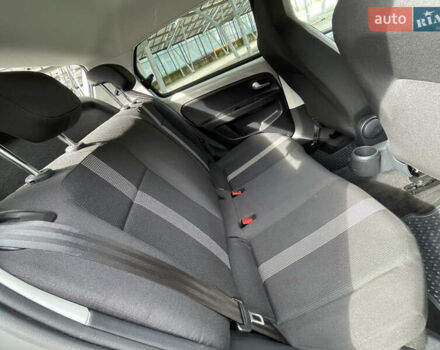 Серый Фольксваген e-up, объемом двигателя 0 л и пробегом 80 тыс. км за 7980 $, фото 38 на Automoto.ua