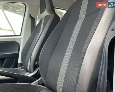 Серый Фольксваген e-up, объемом двигателя 0 л и пробегом 80 тыс. км за 7980 $, фото 34 на Automoto.ua