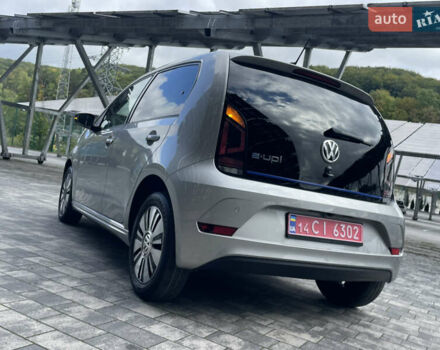 Серый Фольксваген e-up, объемом двигателя 0 л и пробегом 80 тыс. км за 7980 $, фото 13 на Automoto.ua