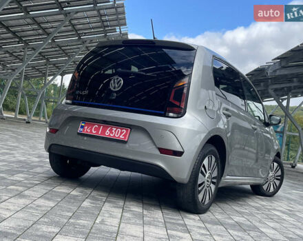 Серый Фольксваген e-up, объемом двигателя 0 л и пробегом 80 тыс. км за 7980 $, фото 5 на Automoto.ua