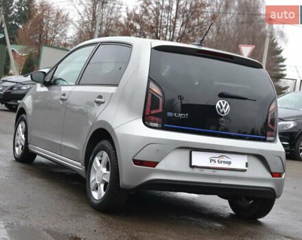 Серый Фольксваген e-up, объемом двигателя 0 л и пробегом 92 тыс. км за 7999 $, фото 10 на Automoto.ua