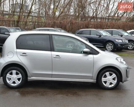 Серый Фольксваген e-up, объемом двигателя 0 л и пробегом 92 тыс. км за 7999 $, фото 5 на Automoto.ua