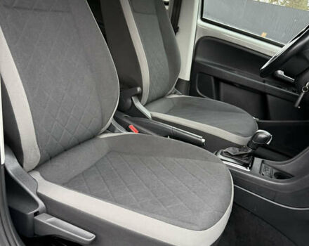 Серый Фольксваген e-up, объемом двигателя 0 л и пробегом 98 тыс. км за 9999 $, фото 29 на Automoto.ua