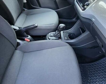 Серый Фольксваген e-up, объемом двигателя 0 л и пробегом 64 тыс. км за 12400 $, фото 22 на Automoto.ua