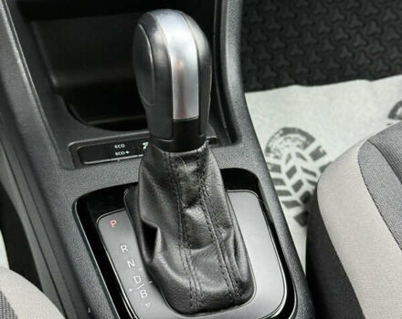 Серый Фольксваген e-up, объемом двигателя 0 л и пробегом 89 тыс. км за 10999 $, фото 25 на Automoto.ua