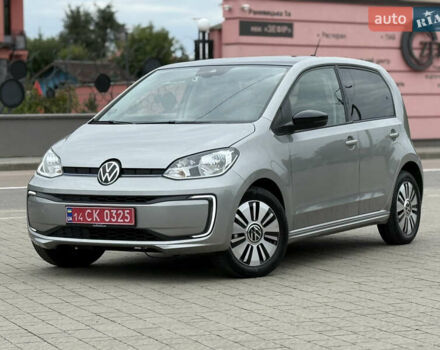 Серый Фольксваген e-up, объемом двигателя 0 л и пробегом 89 тыс. км за 10999 $, фото 7 на Automoto.ua