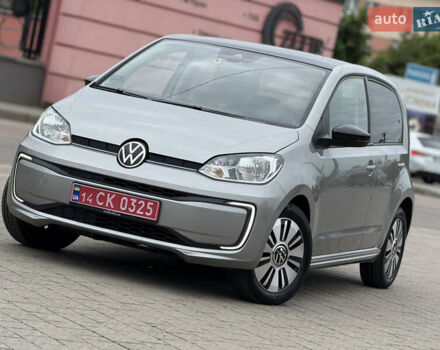 Серый Фольксваген e-up, объемом двигателя 0 л и пробегом 89 тыс. км за 10999 $, фото 5 на Automoto.ua