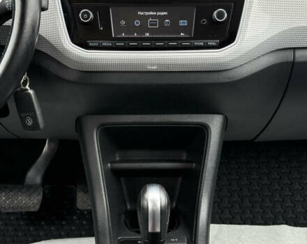 Серый Фольксваген e-up, объемом двигателя 0 л и пробегом 89 тыс. км за 10999 $, фото 24 на Automoto.ua