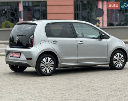 Серый Фольксваген e-up, объемом двигателя 0 л и пробегом 89 тыс. км за 10999 $, фото 18 на Automoto.ua