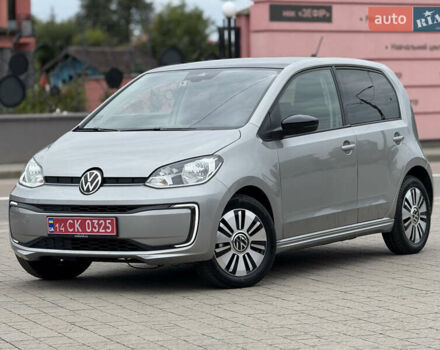 Серый Фольксваген e-up, объемом двигателя 0 л и пробегом 89 тыс. км за 10999 $, фото 1 на Automoto.ua
