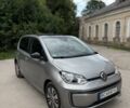 Серый Фольксваген e-up, объемом двигателя 0 л и пробегом 33 тыс. км за 13900 $, фото 2 на Automoto.ua