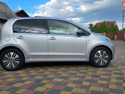 Сірий Фольксваген e-up, об'ємом двигуна 0 л та пробігом 116 тис. км за 7100 $, фото 1 на Automoto.ua