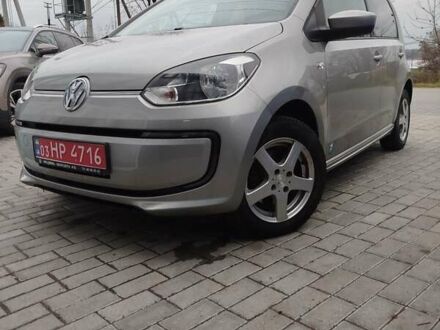 Серый Фольксваген e-up, объемом двигателя 0 л и пробегом 145 тыс. км за 6500 $, фото 1 на Automoto.ua