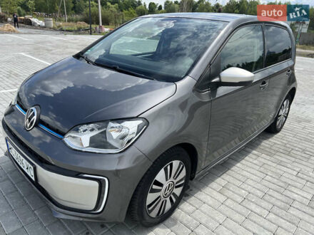 Фольксваген e-up 2022 в Львове на Automoto.ua Серый Фольксваген e-up, объемом двигателя 0 л и пробегом 36 тыс. км за 12300 $, фото 1 на Automoto.ua
