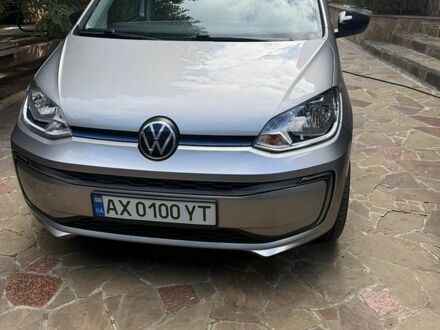 Сірий Фольксваген e-up, об'ємом двигуна 0 л та пробігом 48 тис. км за 13600 $, фото 1 на Automoto.ua