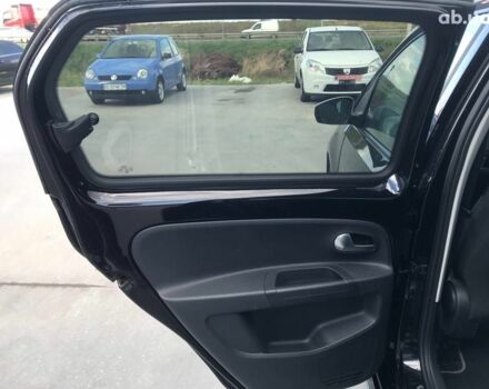 Синий Фольксваген e-up, объемом двигателя 1 л и пробегом 54 тыс. км за 10940 $, фото 15 на Automoto.ua