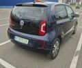 Синий Фольксваген e-up, объемом двигателя 0 л и пробегом 139 тыс. км за 6200 $, фото 2 на Automoto.ua