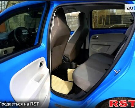 Синий Фольксваген e-up, объемом двигателя 0 л и пробегом 81 тыс. км за 6500 $, фото 4 на Automoto.ua