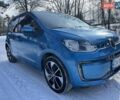 Синий Фольксваген e-up, объемом двигателя 0 л и пробегом 72 тыс. км за 11200 $, фото 19 на Automoto.ua