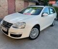 Белый Фольксваген Gol, объемом двигателя 1.6 л и пробегом 185 тыс. км за 6400 $, фото 1 на Automoto.ua