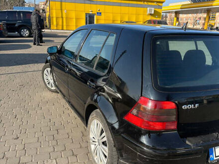 Фольксваген Gol 2001 у Сарнах на Automoto.ua Чорний Фольксваген Gol, об'ємом двигуна 0 л та пробігом 300 тис. км за 1799 $, фото 1 на Automoto.ua