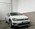 Белый Фольксваген Golf Alltrack, объемом двигателя 1.97 л и пробегом 196 тыс. км за 16000 $, фото 1 на Automoto.ua